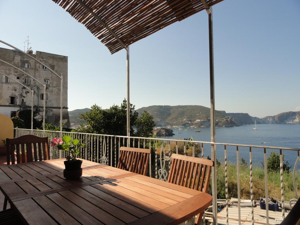 Chiaia Apartments Ponza Pokoj fotografie