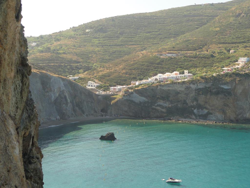 Chiaia Apartments Ponza Pokoj fotografie